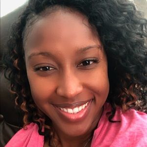 Meet your Posher, Lisandra